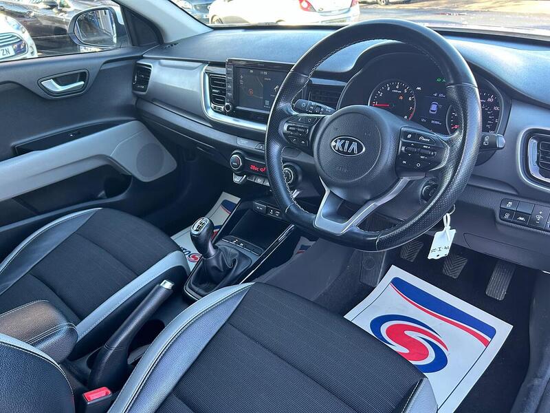 Used Kia Stonic 2019 for sale - 76736427: Photo 16