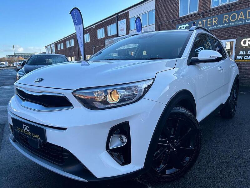 Used Kia Stonic 2019 for sale - 76736427: Photo 3