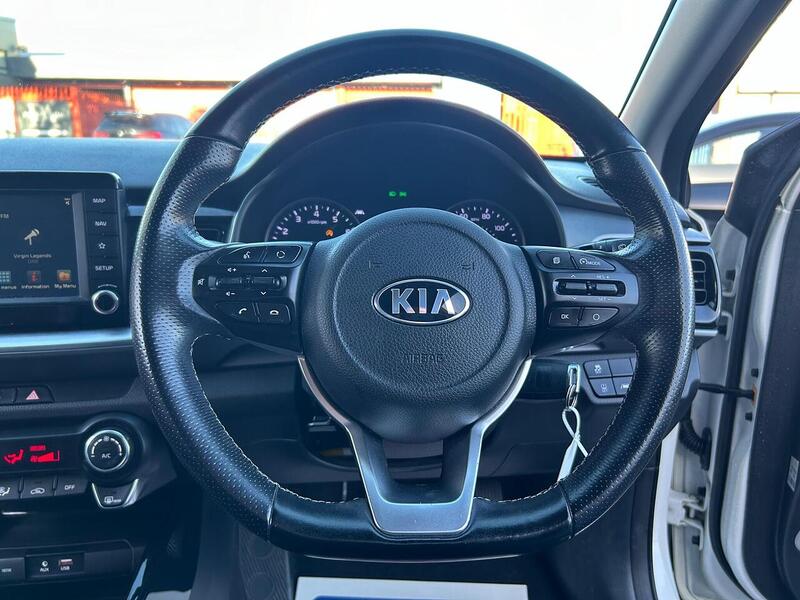 Used Kia Stonic 2019 for sale - 76736427: Photo 32