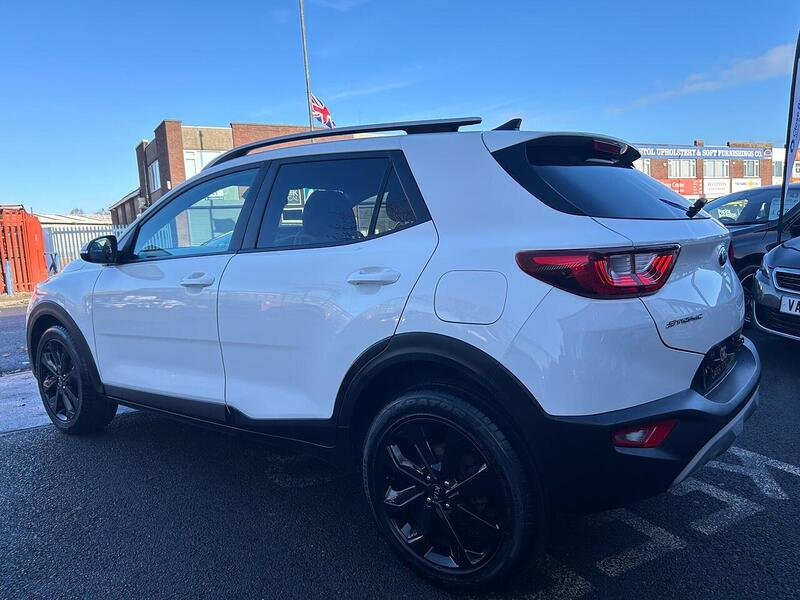 Used Kia Stonic 2019 for sale - 76736427: Photo 4