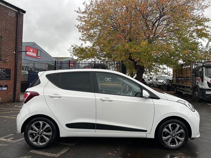 Used Hyundai i10 2017 for sale - 76417974: Photo 12