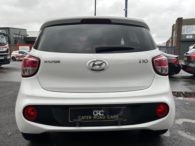 Used Hyundai i10 2017 for sale - 76417974: Photo 9
