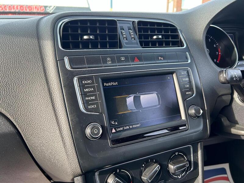 Used Volkswagen Polo 2017 for sale - 77968051: Photo 35