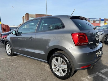 Used Volkswagen Polo 2017 for sale - 77968051: Photo