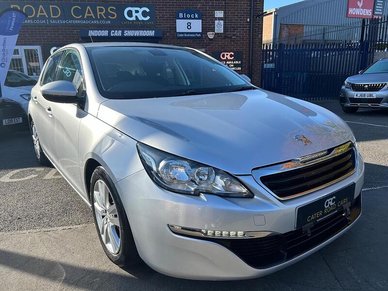 Used Peugeot 308 2015 for sale - 76430473: Photo 14