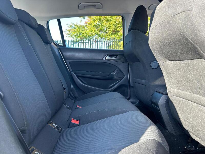 Used Peugeot 308 2015 for sale - 76430473: Photo 20