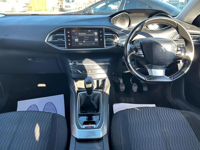 Used Peugeot 308 2015 for sale - 76430473: Photo 22