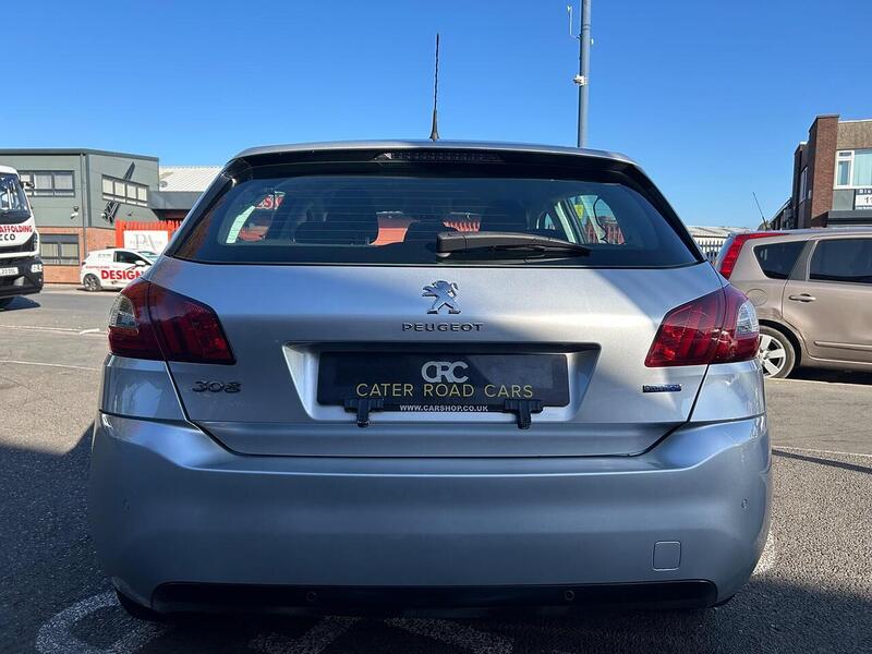 Used Peugeot 308 2015 for sale - 76430473: Photo 9