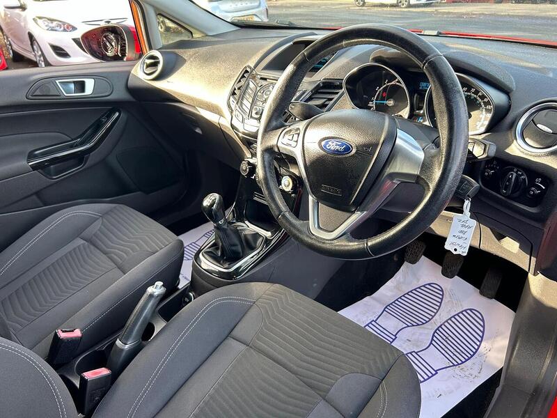 Used Ford Fiesta 2014 for sale - 76396564: Photo 16