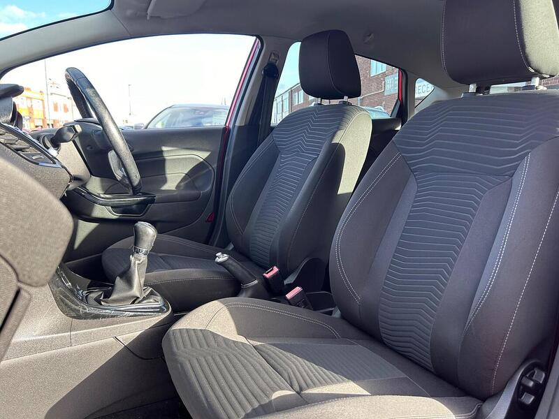 Used Ford Fiesta 2014 for sale - 76396564: Photo 32