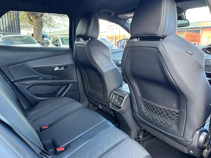 Used Peugeot 3008 2017 for sale - 76626996: Photo 19