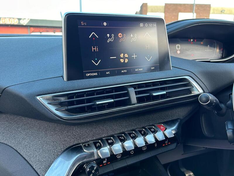 Used Peugeot 3008 2017 for sale - 76626996: Photo 26