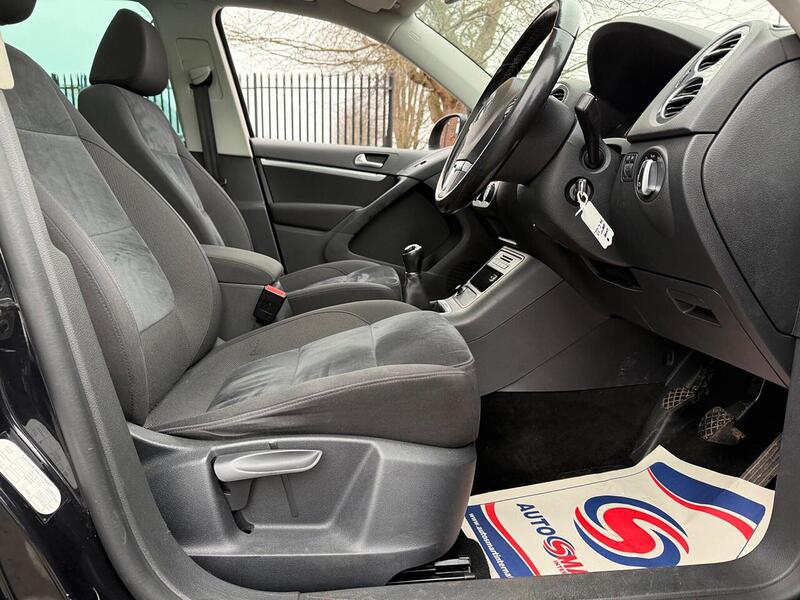 Used Volkswagen Tiguan 2015 for sale - 77584056: Photo 15