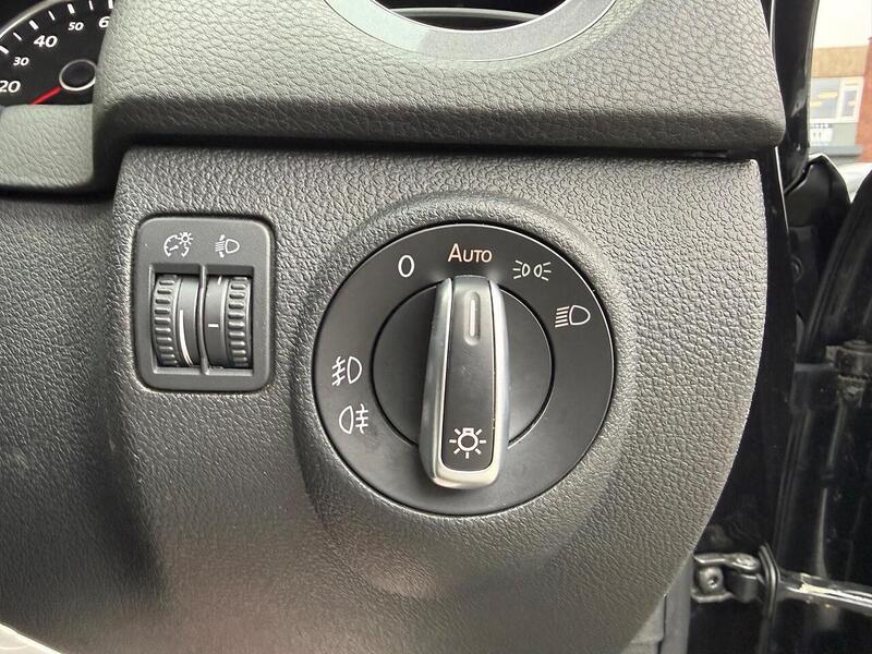 Used Volkswagen Tiguan 2015 for sale - 77584056: Photo 21