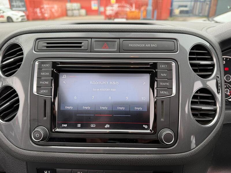 Used Volkswagen Tiguan 2015 for sale - 77584056: Photo 23