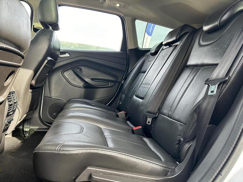 Used Ford Kuga 2015 for sale - 76106308: Photo 30