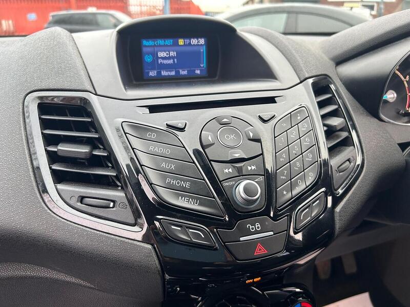 Used Ford Fiesta 2016 for sale - 76578139: Photo 27