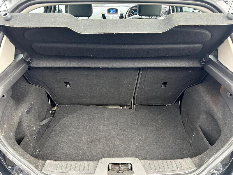 Used Ford Fiesta 2016 for sale - 76578139: Photo 30