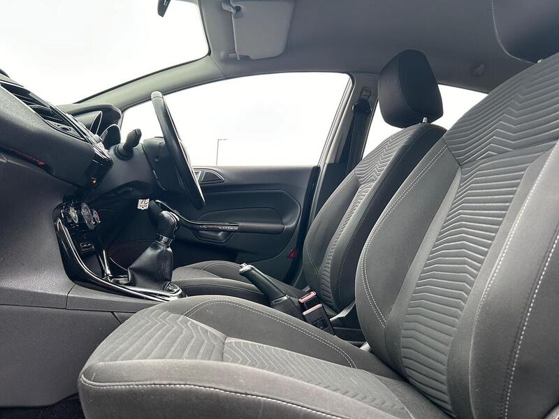 Used Ford Fiesta 2016 for sale - 76578139: Photo 32