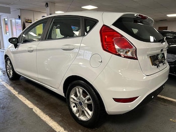 Used Ford Fiesta 2014 for sale - 77172715: Photo