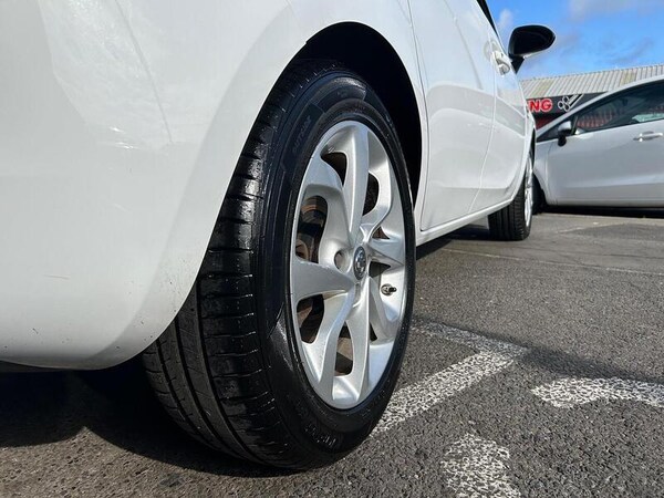 Used Vauxhall Corsa 2015 for sale - 75343815: Photo 25