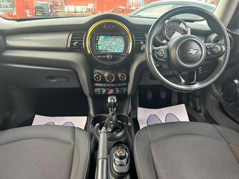 Used MINI Hatch 2018 for sale - 76119369: Photo 22