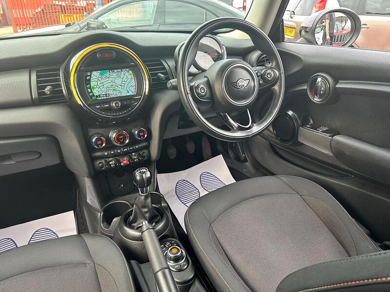 Used MINI Hatch 2018 for sale - 76119369: Photo 23