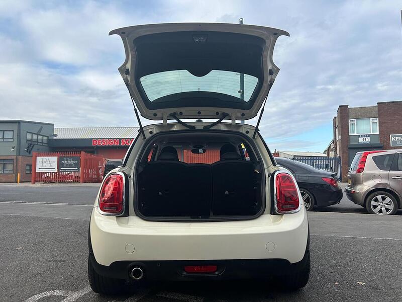 Used MINI Hatch 2018 for sale - 76119369: Photo 25