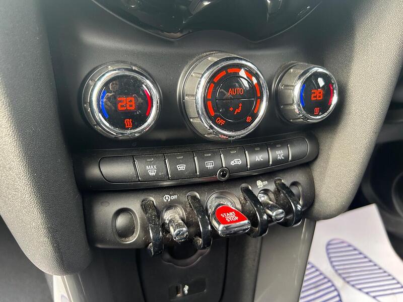 Used MINI Hatch 2018 for sale - 76119369: Photo 33