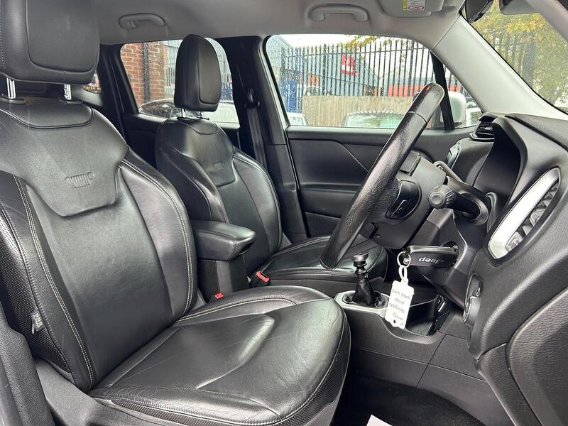 Used Jeep Renegade 2015 for sale - 76403243: Photo 18