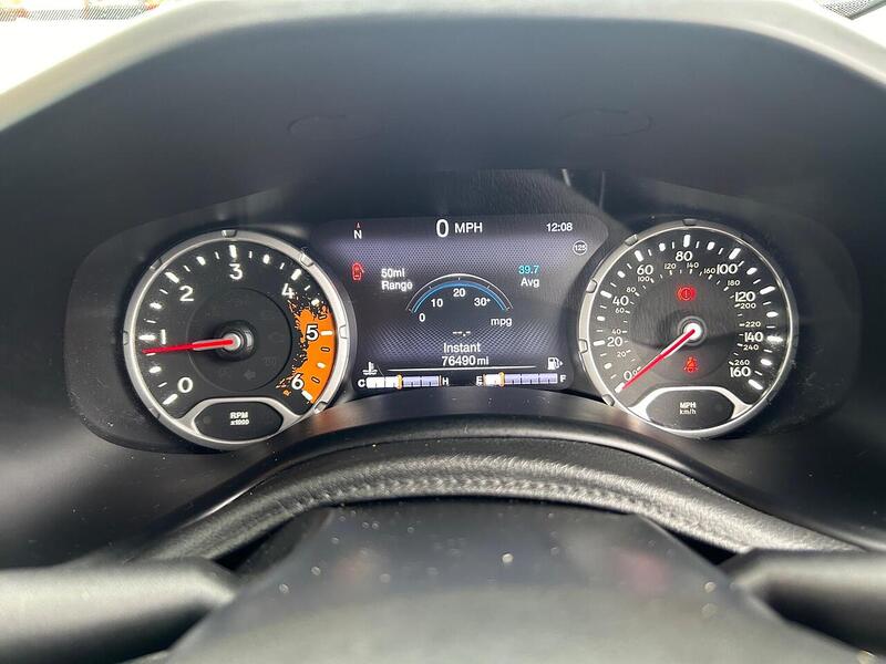 Used Jeep Renegade 2015 for sale - 76403243: Photo 20