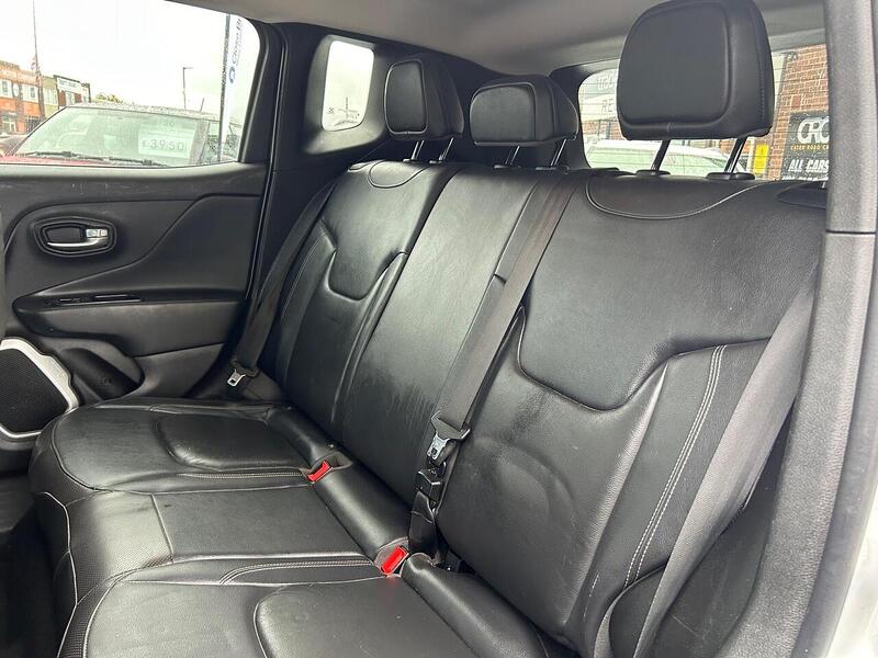 Used Jeep Renegade 2015 for sale - 76403243: Photo 31