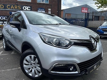 Used Renault Captur 2015 for sale - 79434209: Photo