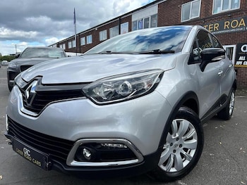 Used Renault Captur 2015 for sale - 79434209: Photo
