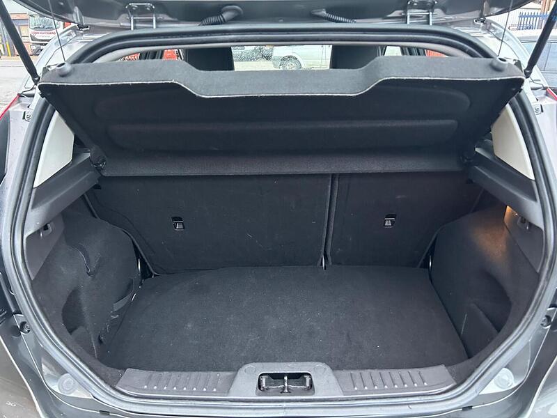 Used Ford Fiesta 2017 for sale - 76879350: Photo 30