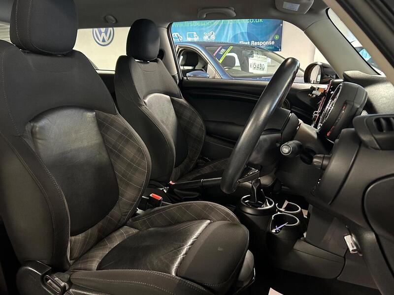 Used MINI Hatch 2017 for sale - 76831616: Photo 12