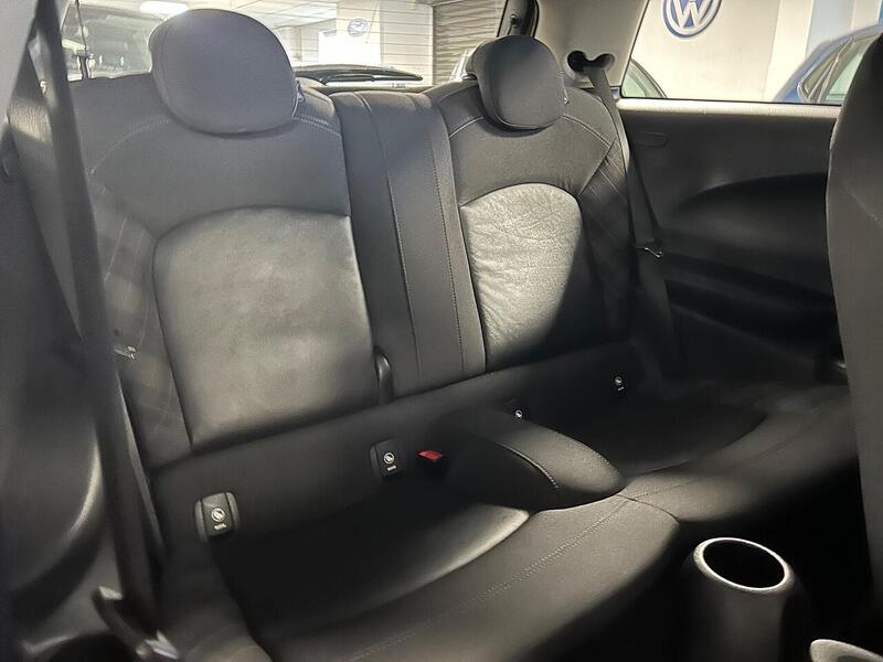 Used MINI Hatch 2017 for sale - 76831616: Photo 16