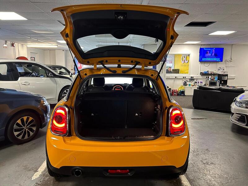 Used MINI Hatch 2017 for sale - 76831616: Photo 20