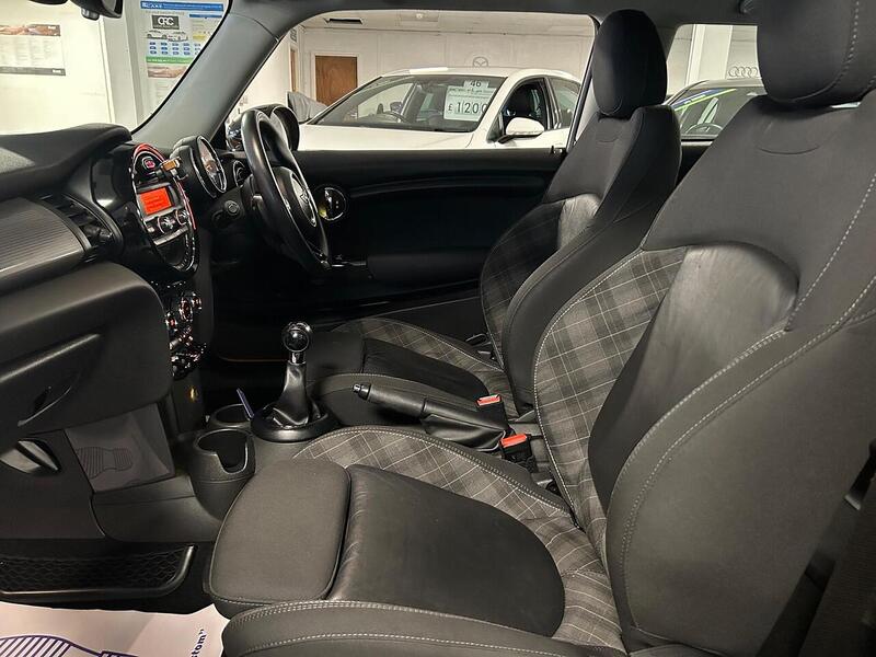 Used MINI Hatch 2017 for sale - 76831616: Photo 23