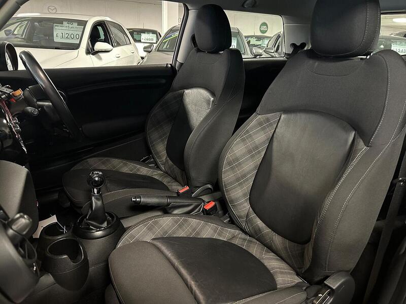 Used MINI Hatch 2017 for sale - 76831616: Photo 25