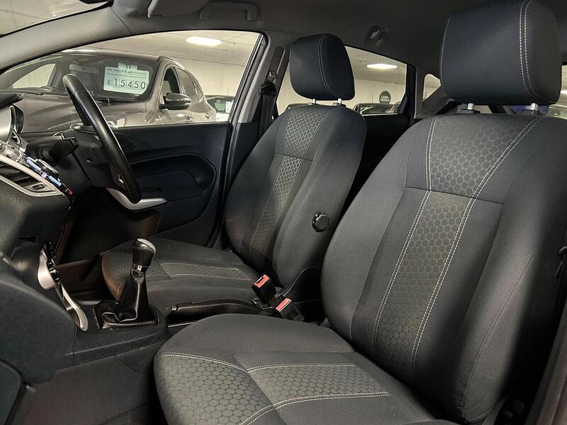 Used Ford Fiesta 2011 for sale - 77418369: Photo 22