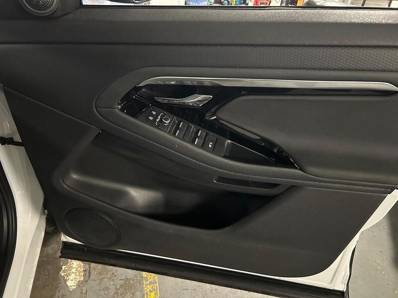 Used Land Rover Range Rover Evoque 2021 for sale - 77038576: Photo 14
