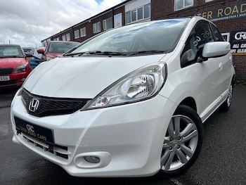 Used Honda Jazz 2014 for sale - 76426354: Photo