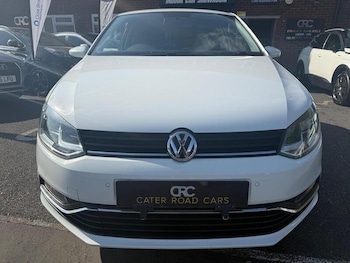 Used Volkswagen Polo 2016 for sale - 79503143: Photo