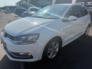 Used Volkswagen Polo 2016 for sale - 79503143: Photo