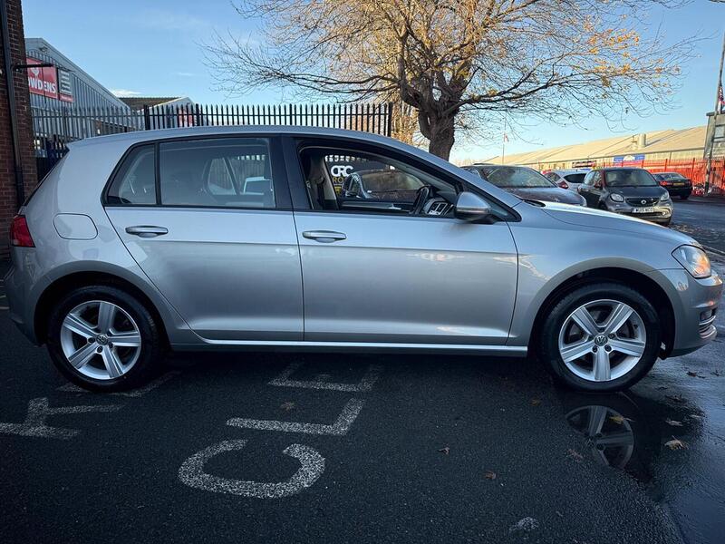 Used Volkswagen Golf 2015 for sale - 76778064: Photo 14