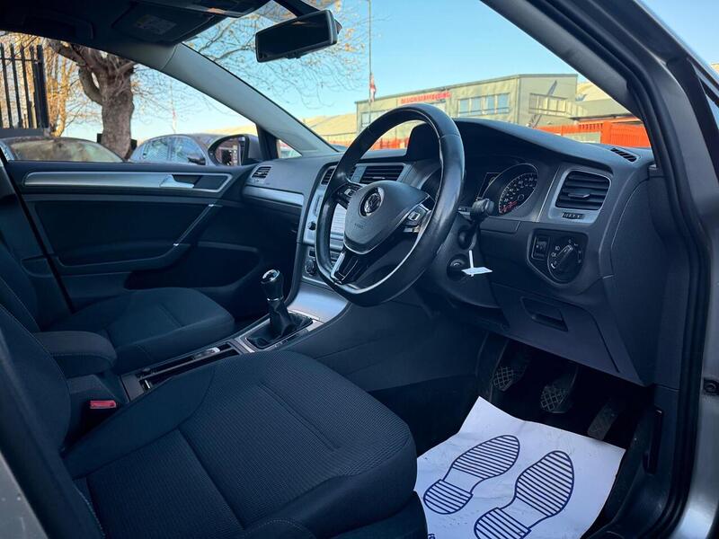 Used Volkswagen Golf 2015 for sale - 76778064: Photo 20