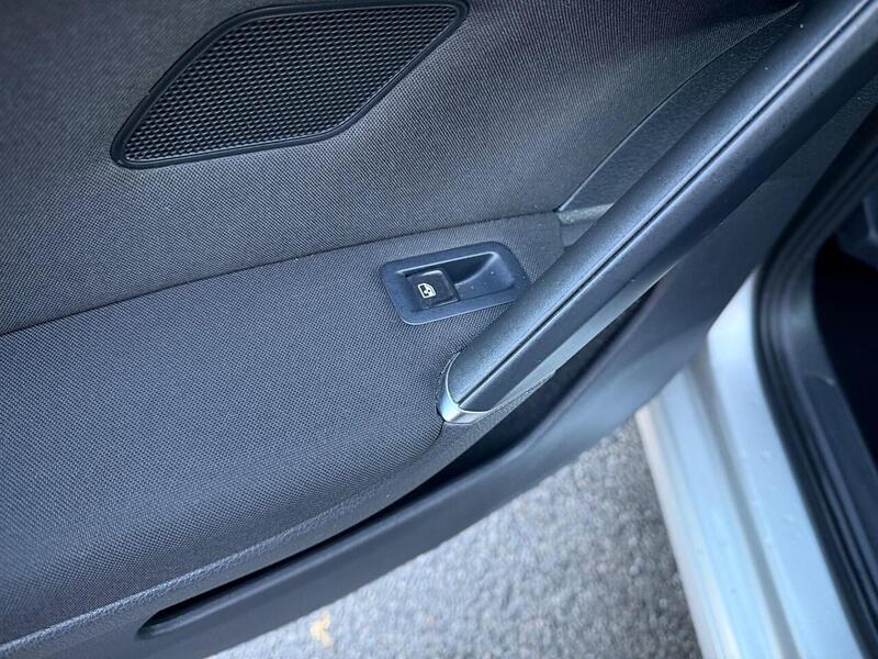 Used Volkswagen Golf 2015 for sale - 76778064: Photo 38