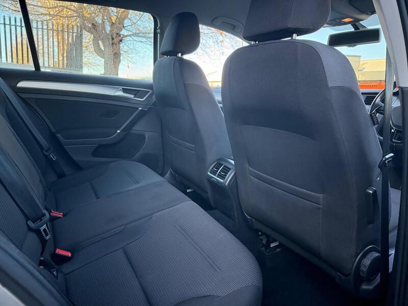 Used Volkswagen Golf 2015 for sale - 76778064: Photo 40