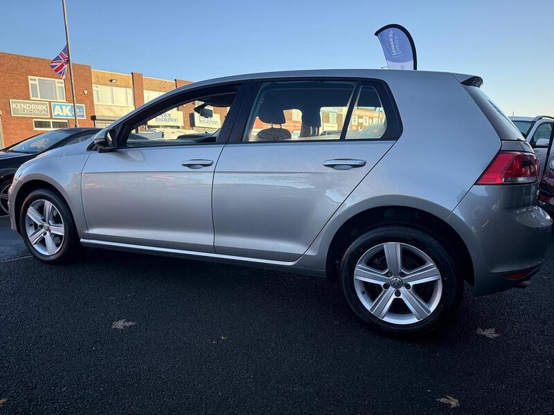 Used Volkswagen Golf 2015 for sale - 76778064: Photo 7